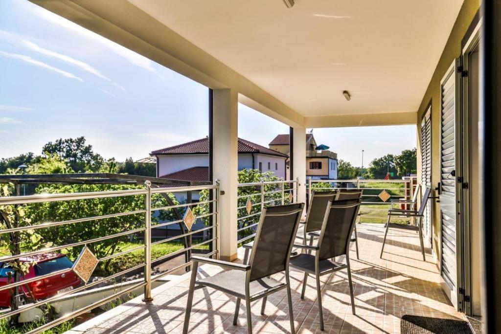 Apartments Lia-Jolie Umag Exterior photo