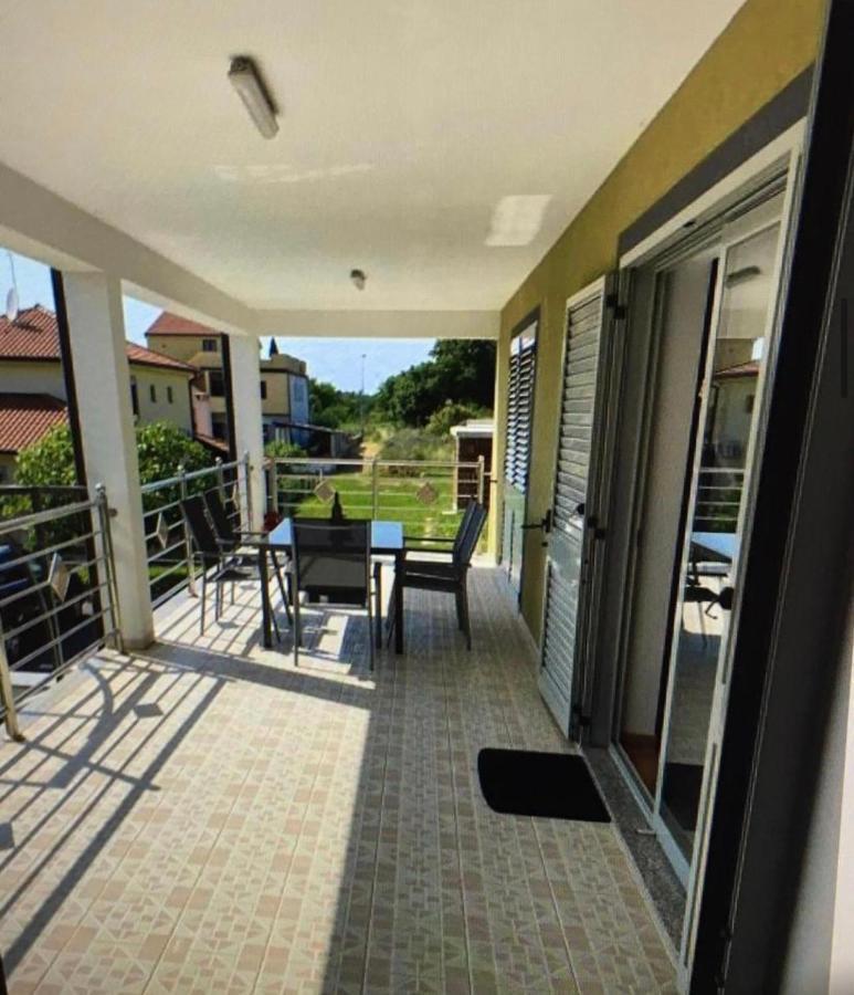 Apartments Lia-Jolie Umag Exterior photo